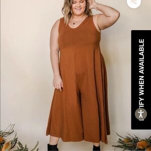MIEN STUDIOS Lakeside Wide Leg Jumpsuit 2X
Saddle Brown